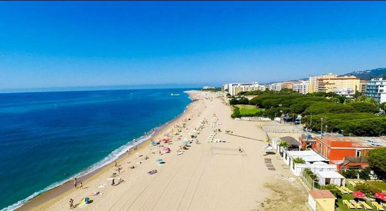 Can Mero Malgrat de Mar Bagian luar foto